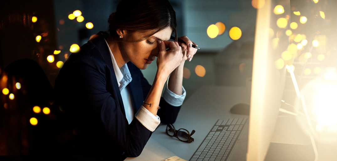 business woman stressed computer_s.jpg